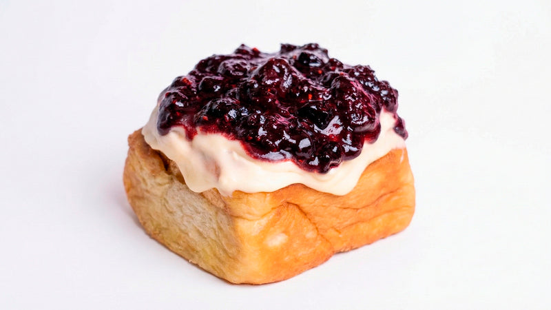 Roll de Frutos Rojos